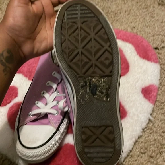 Lavender Converse Chucks Low - Picture 3 of 3